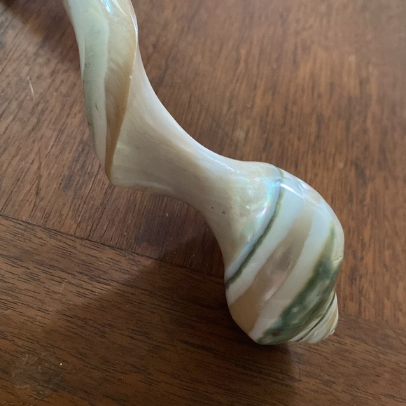 Vintage Mother Of Pearl Sculpted Caviar Spoon - Picture 6 of 8